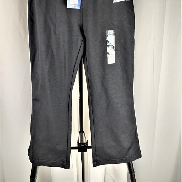 Reebok Black Jogging/Track Pants With White Stripe On The Side. Size Small (NWT) - Picture 2 of 10